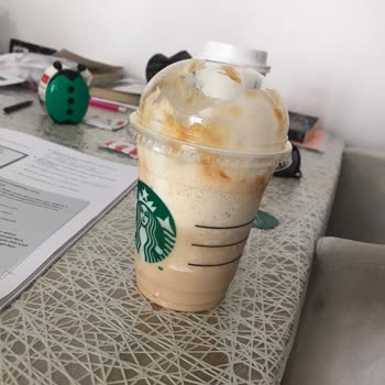 Starbucks Coffee Diyarbakır Ceylan AVM Şubesi Devamlı Hatalı Ürün Hazırlıyor