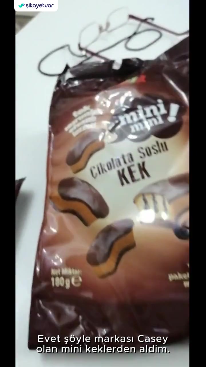 Casey Mini Keklerin İçinin Boş Çıkması! videonun kapak resmi