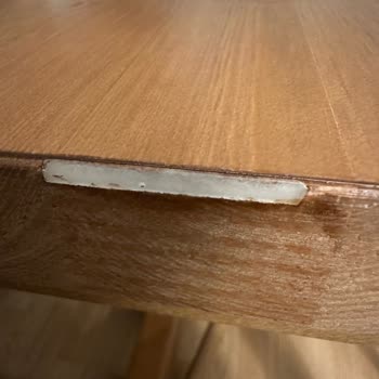 IKEA Masif Masa Kusurlu Geldi