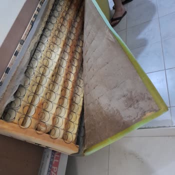 Yeni Bahçe Halı Yıkama (Buca) İşini Düzgün Yapmadı