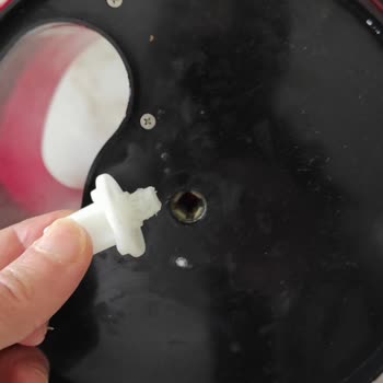 Fakir Blender Setimin Kırılan Parçası