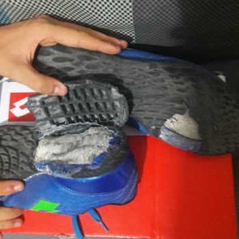 Lotto Marka Çürük Ayakkabı