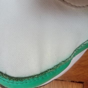 FLO Nike Air Max SC Yeşil Ayakkabı Boya Akması