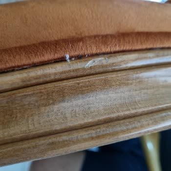 Flora Ham Ahşap Mersin Mobilya Üreticisi Kusurlu Ürün Gönderdi