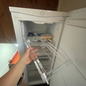 Uğur Derin Dondurucu Karlanma