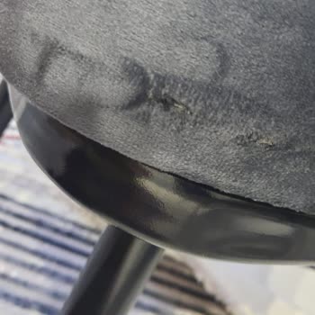 Beykoz Asya AVM Şubesi'nden Satın Aldığımız Kusurlu Masa Takımı Sandalyesi İçin Paramızın Hakkını İstiyoruz.