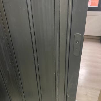 Koçtaş Çizik Akordiyon Kapı