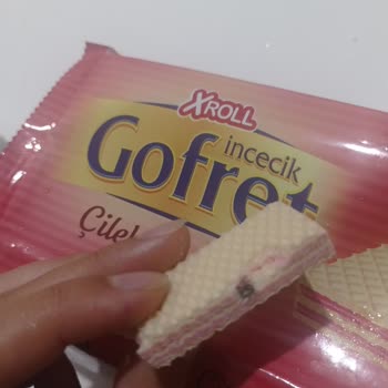 A101 Gofretin İçindeki Fare Dışkısı