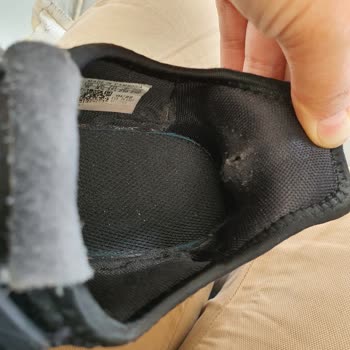 Adidas Put Run Women's Sneakers Faded and Exterior Fabric  Ripped