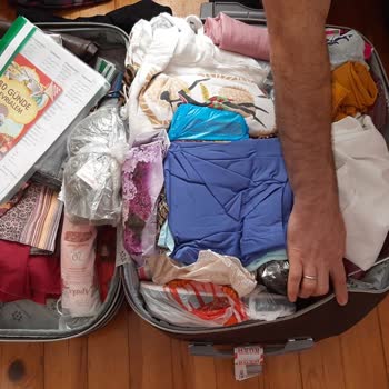 THY Taşıdığı Valizler Önce Kayboluyor Sonra Hasarlı Geliyor.