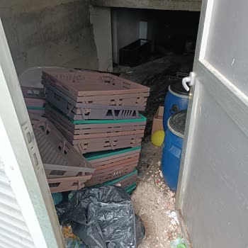 McDonald's Görükle Şubesinin Ortak Alanı Pis Kullanması