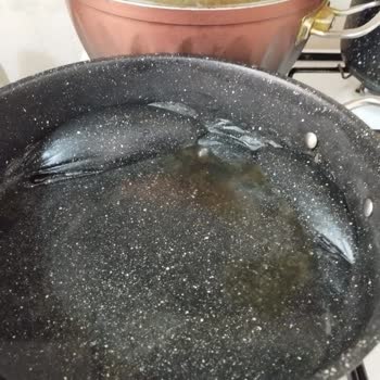 Karaca Züccaciye Tencerenin İçinin Şişmesi