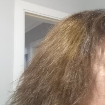 Bahar Yazıcıer Saç Tasarım Saç Rengimi Açmak İsterken Yaktılar