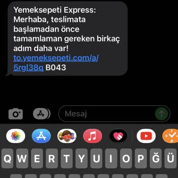 Yemeksepeti Geç Saatte SMS Gönderiyor!