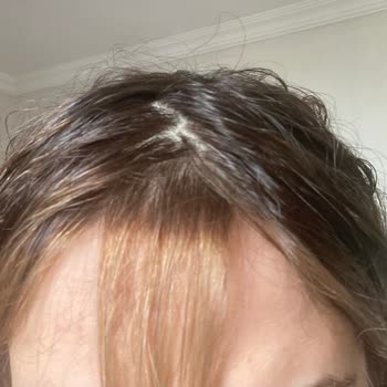 Ejder Servet Kuaför Baştan Savma İş Yapıyor