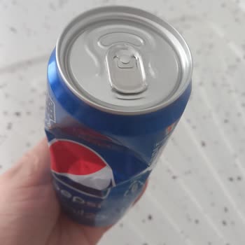Pepsi Boş Kutu Kola Yok