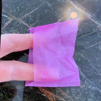 Watsons Koruma Paketinin İçindeki Pedin Yok Olması