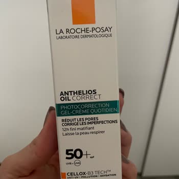 La Roche - Posay Uts De Kayıtlı Olmayan Ürün?