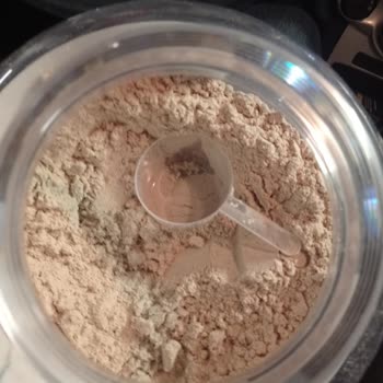 Supplementler Markalı Protein Tozu Karın Ağrısı, Gaz Ve İshal Yaptı