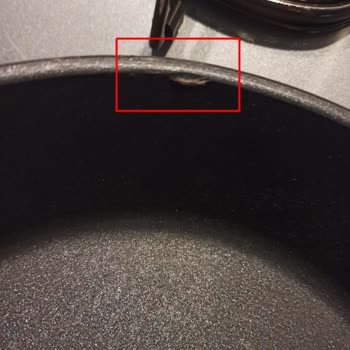 Karaca Züccaciye Karaca Bio Diamond Tencere Seti Sapları Soyuluyor