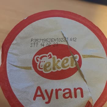 Eker Ayran Sktt 14 Gün Olmasına Rağmen Bozuk