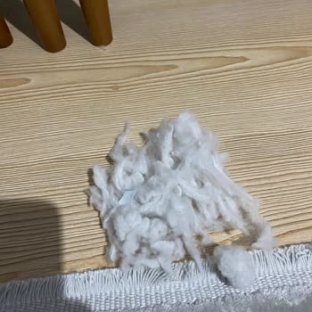 Artemis Halı Tüy Dökme Sorunu