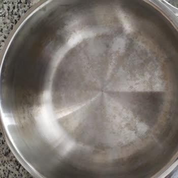 Emsan Tencere Seti Kararma Yaptı