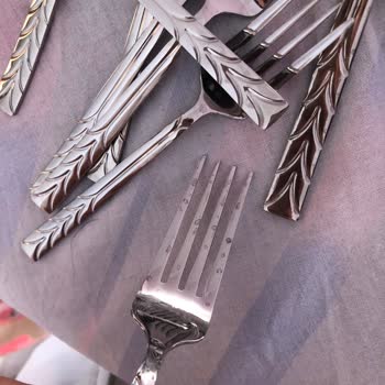 Korkmaz Mutfak Eşyaları Çatal Bıçak Kaşık Paslandı