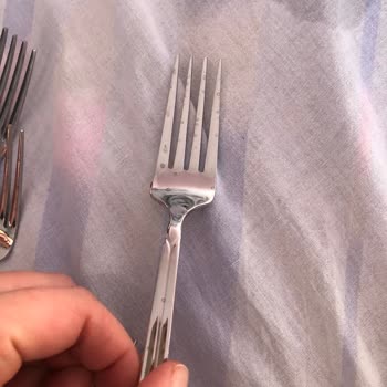 Korkmaz Mutfak Eşyaları Çatal Bıçak Kaşık Paslandı