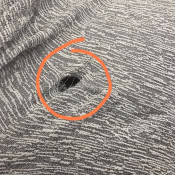 İknurahome (Instagram) Dikiş Yerleri Yırtık Koltuk Örtüsü Ve Müşteri Memnuniyetsizliği