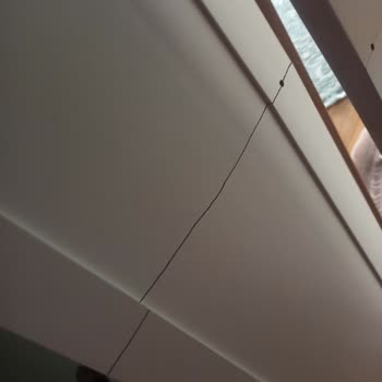 Vivense 3 Aydır Kırık Malıyla Beni Baş Başa Bıraktı!