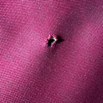 Paribu Cineverse Koltuklardan Çıkan Çiviler Yüzünden Yaralanma