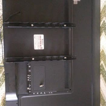 Sunny 55 Ekran TV Başıma Gelmeyen Kalmadı