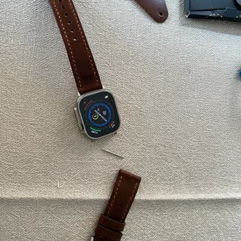 Roarcraft'tan Aldığım Apple Watch Kayışı Pimi Direk Yerinden Çıktı Ve Müşteri Hizmetleri Geri Dönüş Yapmadı