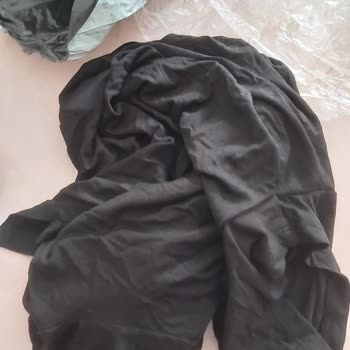 LC Waikiki Sanki İkinci El Pazarlardan Alınmış Gibi Özensiz