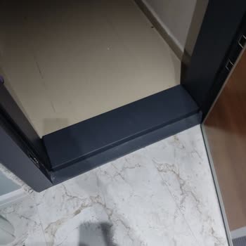 Portal Çelik Kapı Vurdumduymazlığı