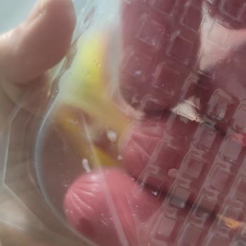 Beşler Sucuk Marka Sosis SKT Geçmemesine Rağmen Bozuk Çıktı