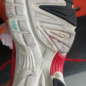 FLO Ayakkabı Farklı Renk Ve Kullanılmış Ürün