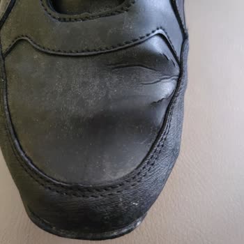 Slazenger Ayakkabı 2 Ay Giymeden Deforme Oldu