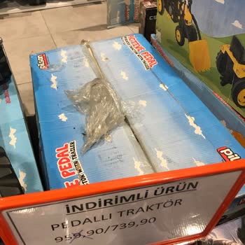 Kukla Life Da Etikette Yazan Fiyata Verilmiyor