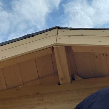 Fin Ahşap Evler İşten Anlamıyorlar Paramızı Alıp Kaçtılar