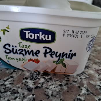 Torku Süzme Peynirden Böcek Çıktı