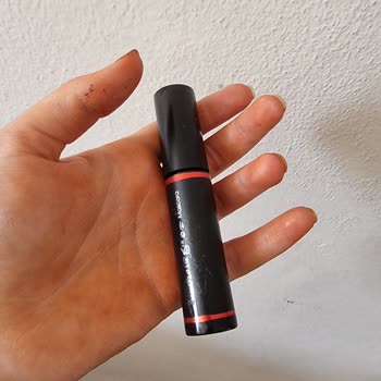 Note Cosmetics Note Maskara Ambalajı Pul Pul Dökülüyor