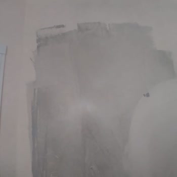 Polisan Marka Marjinal Gri Renk Duvar Boyası Kalitesiz