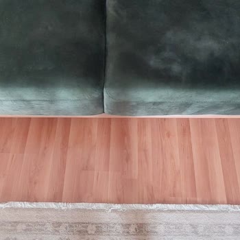 Kelebek Mobilya Vanensi Aç Yat Dörtlü Koltuk Süngerinin Kalitesizliği