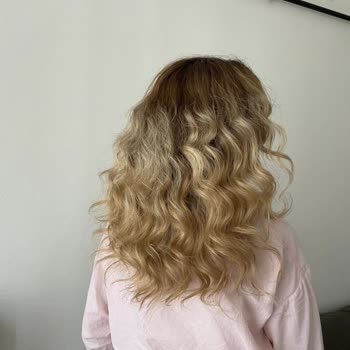 Garage Hair Repair Studio hiç memnun kalmadım