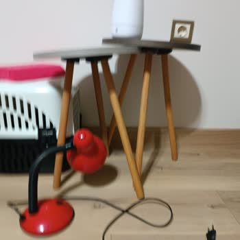 Vivense Kullanan Yuvasını Yıkar