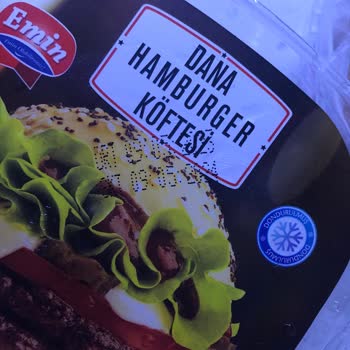 BİM Emin Köfteden Mavi Cisim Çıktı