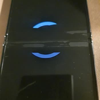 Samsung Galaxy Flip 4 Ekran Sorunu