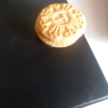 Torku'nun Kremalı Bisküvisinden Kıl Çıktı